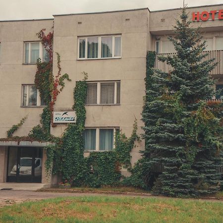 Hotell Paeaesuke Jõhvi Eksteriør bilde