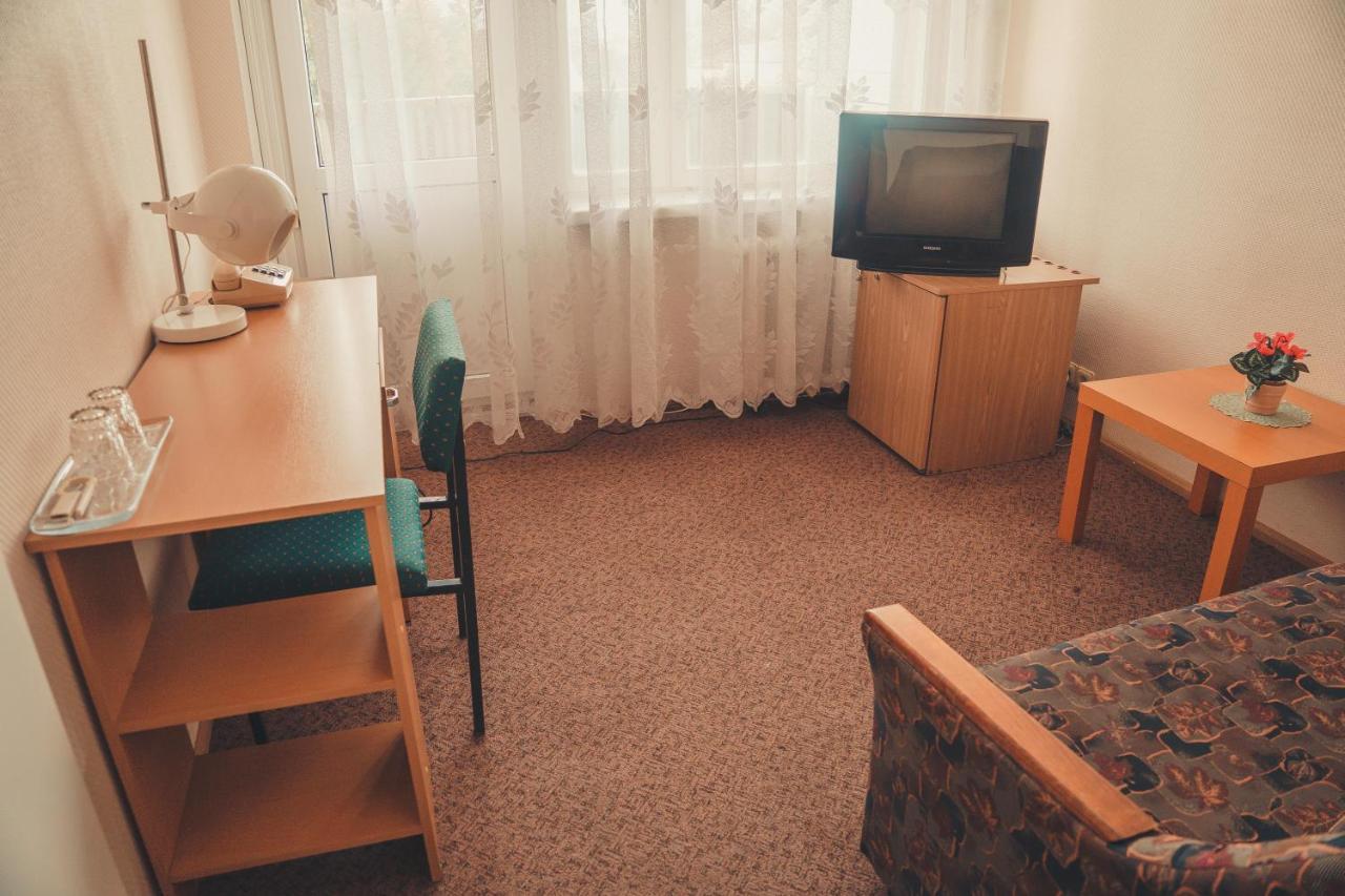 Hotell Paeaesuke Jõhvi Eksteriør bilde